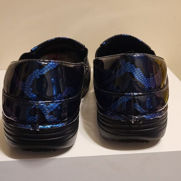 Spring Step Ferrara-Racer Blue Phython Print Patent Clogs sz.7.5 MSRP $100 - Picture 5 of 8